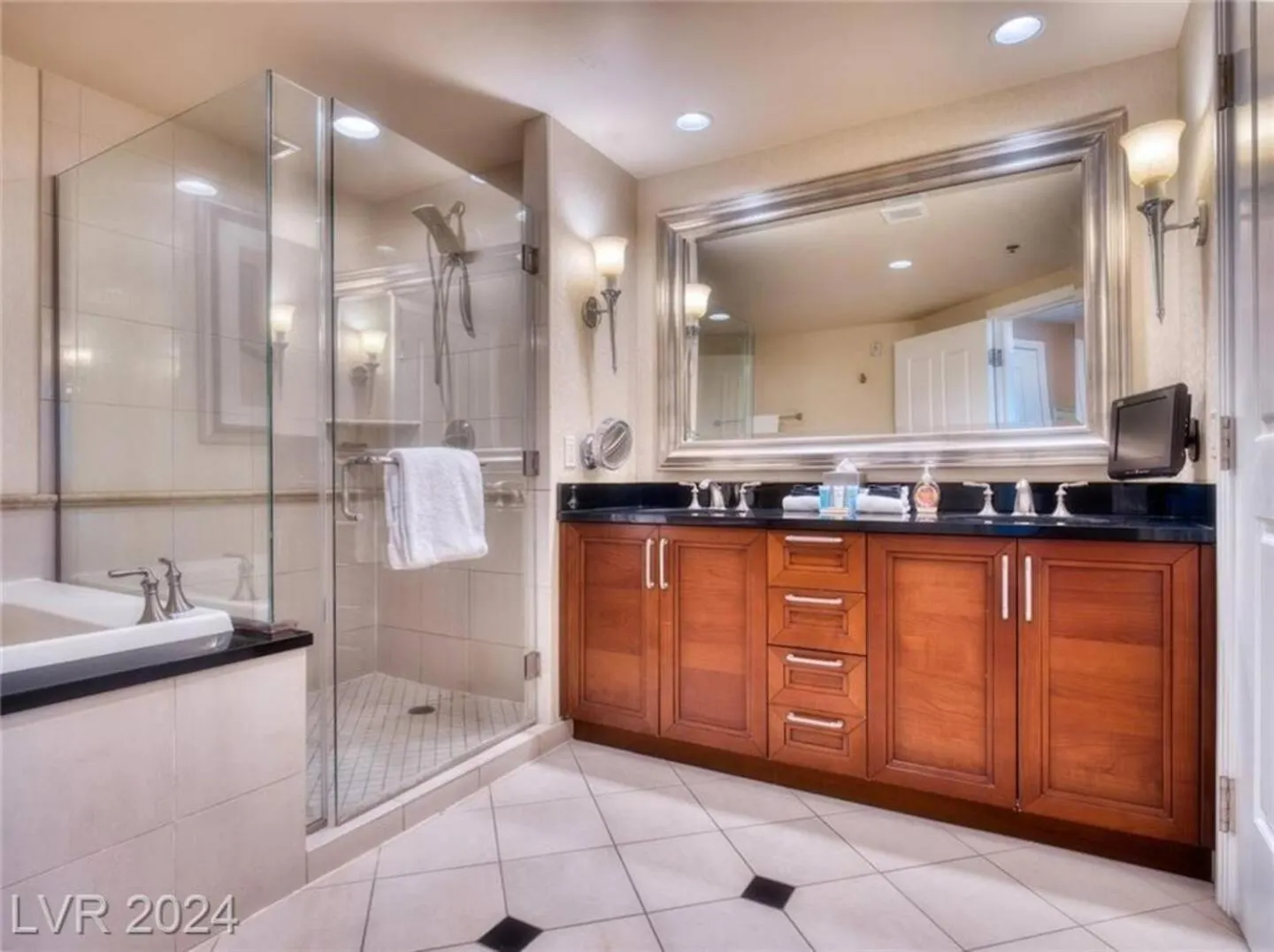 Awesome New Mgm Signature Condo Las Vegas United States